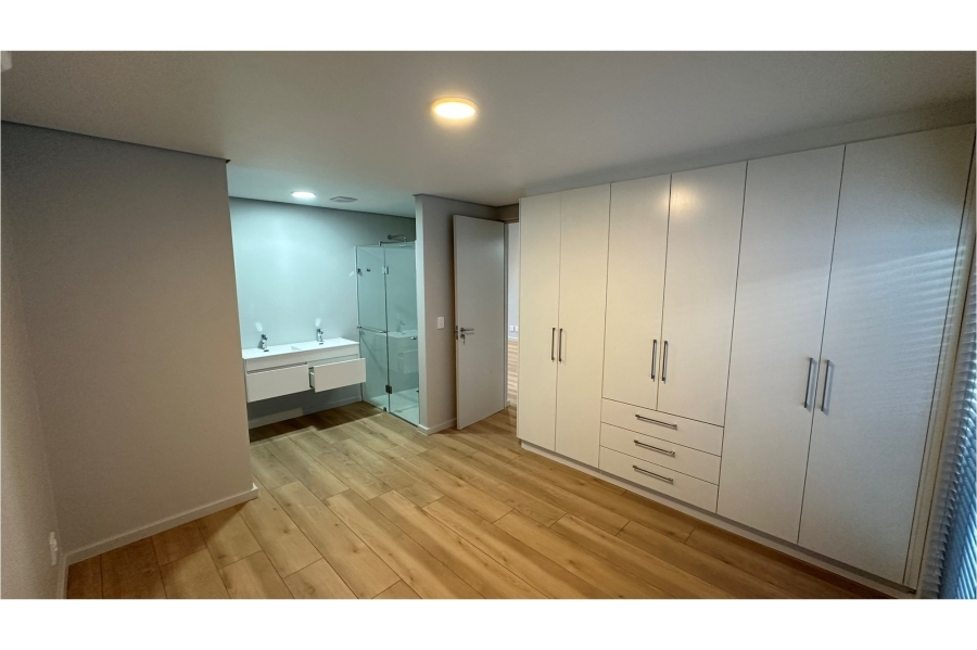 To Let 3 Bedroom Property for Rent in Lemoenkloof Western Cape